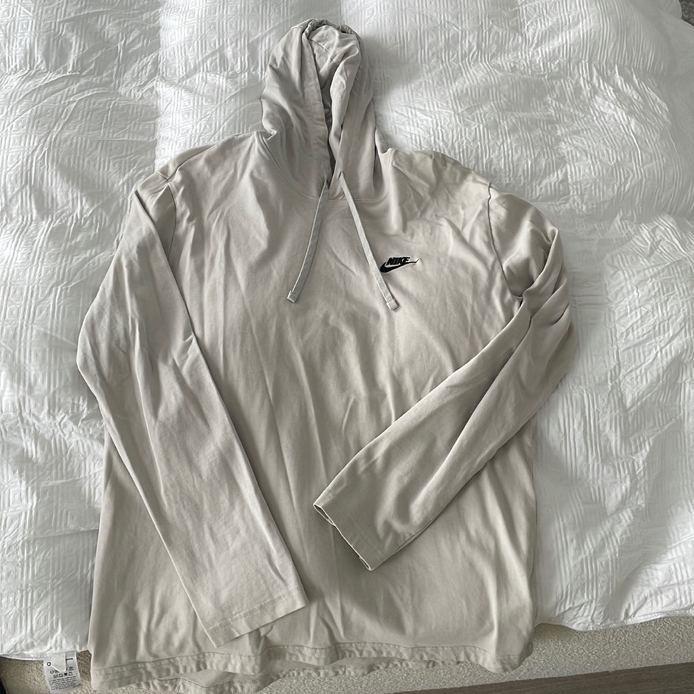 Nike sweater size large